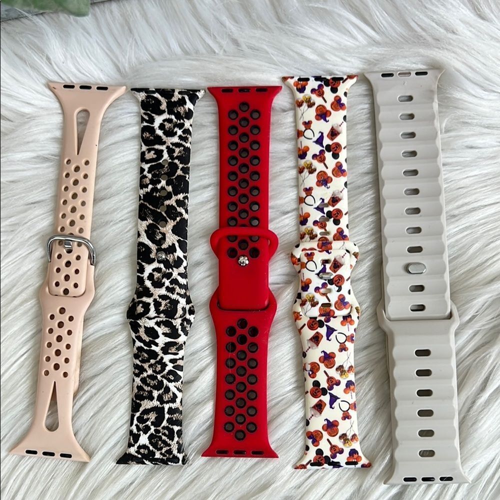 Bundle of five Apple Watch bands